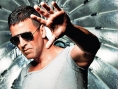 What lead to Akshay Kumar fuming online?