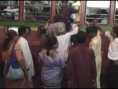 crowded bus 489 in mumbai