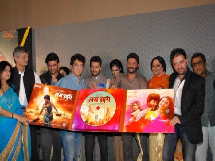 Riteish promotes Lai Bhaari on TV