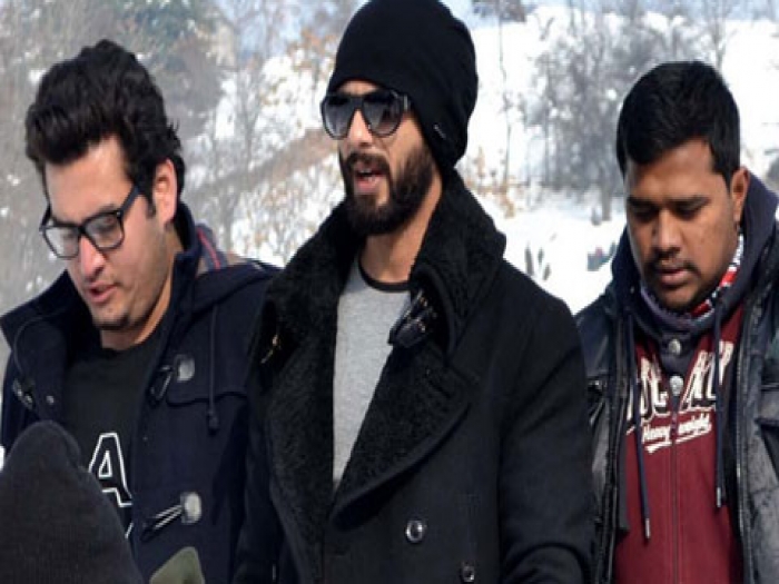 Shahid Kapoor and Vishal Bhardwaj charged no money for Haider